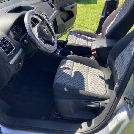 VW Sharan